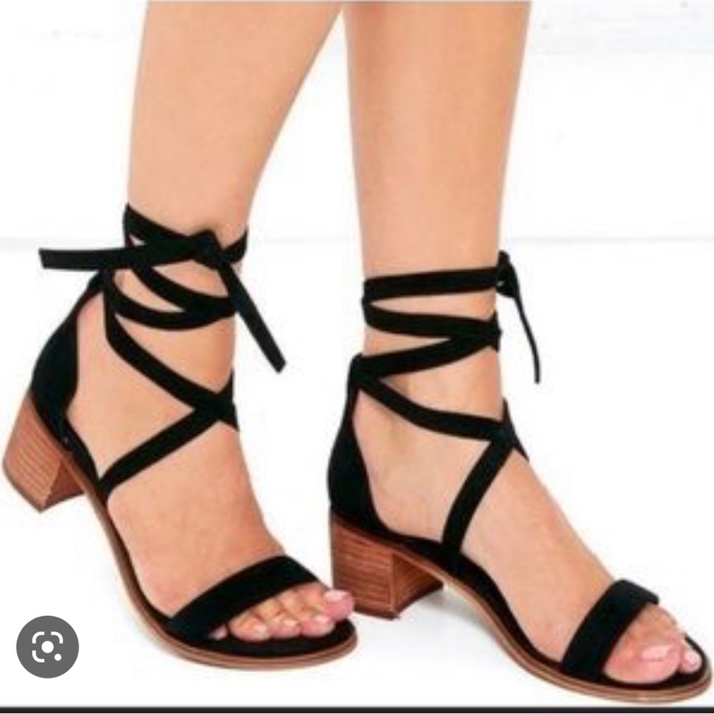 Steve Madden Tie-Up Sandals Black Suede Size 7.5